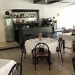 Anita Hotel 2*
