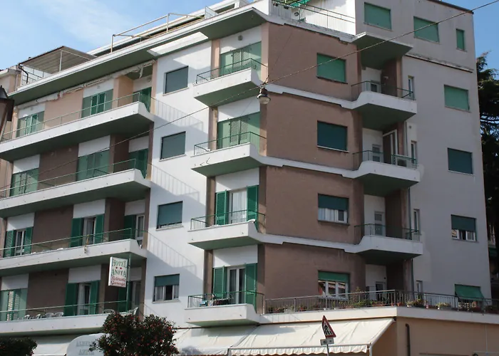 Anita 2* Alassio