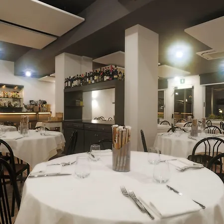 Anita Hotel