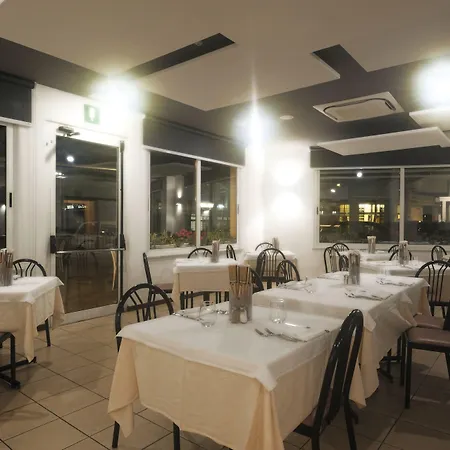 Hotel Anita 2*