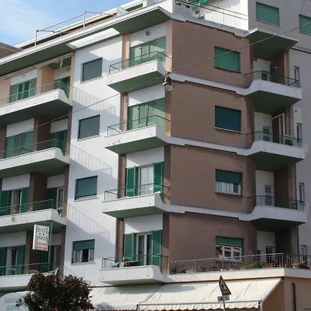 Anita 2* Alassio
