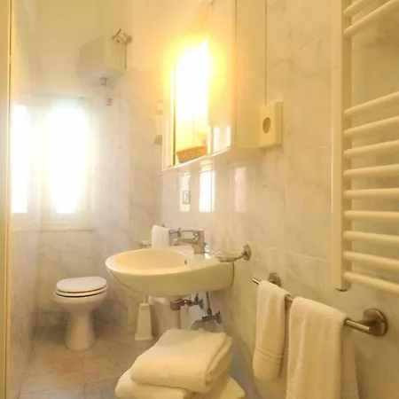 Anita Hotel
