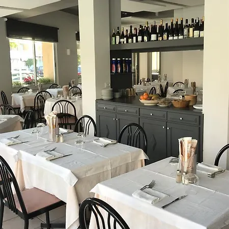 Anita 2* Alassio